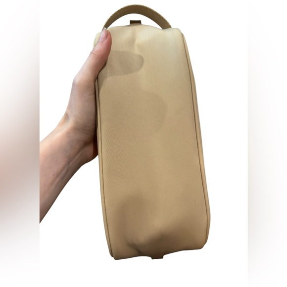 Burberry Hero Beige Pouch - Picture 6 of 8